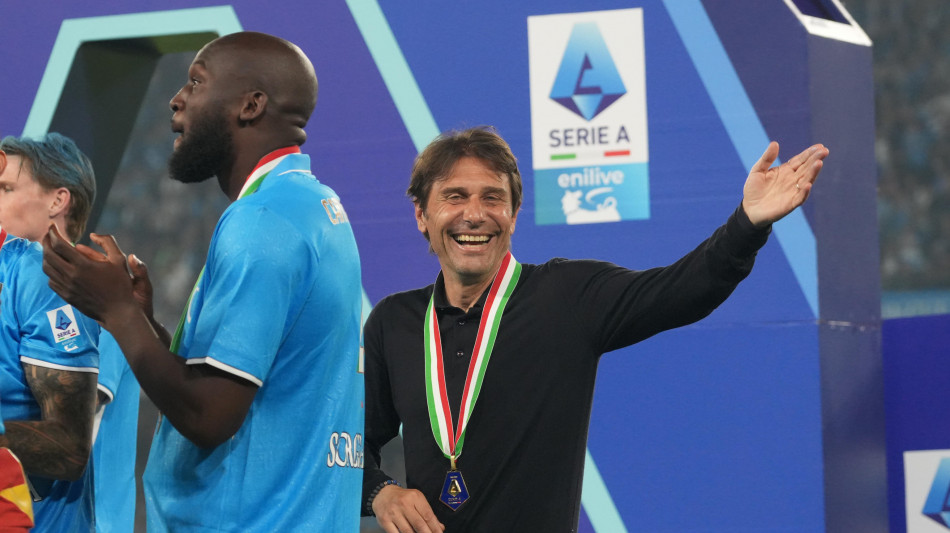 Conte, lavoriamo bene inserendo i nuovi in Napoli già forte