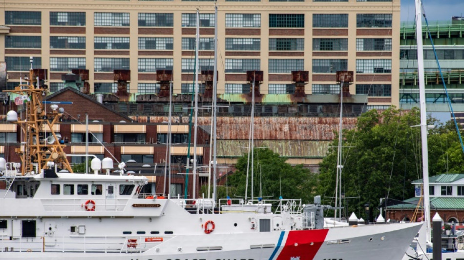 Desaparece un peque&ntilde;o submarino tur&iacute;stico que visitaba restos del "Titanic"