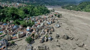 Crue d&eacute;vastatrice au N&eacute;pal et au Tibet: au moins 165 morts, des centaines de disparus