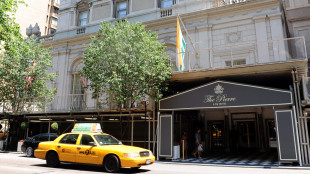 >ANSA-FOCUS/Salta la vendita del Pierre, la casa-hotel di Sindona a Manhattan