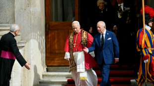El papa Le&oacute;n XIV reza junto al rey Carlos III en un oficio in&eacute;dito desde el cisma anglicano