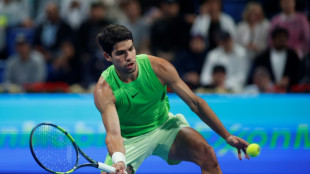 Alcaraz sofre contra Rinderknech mas avan&ccedil;a em sua estreia no Aberto do Catar