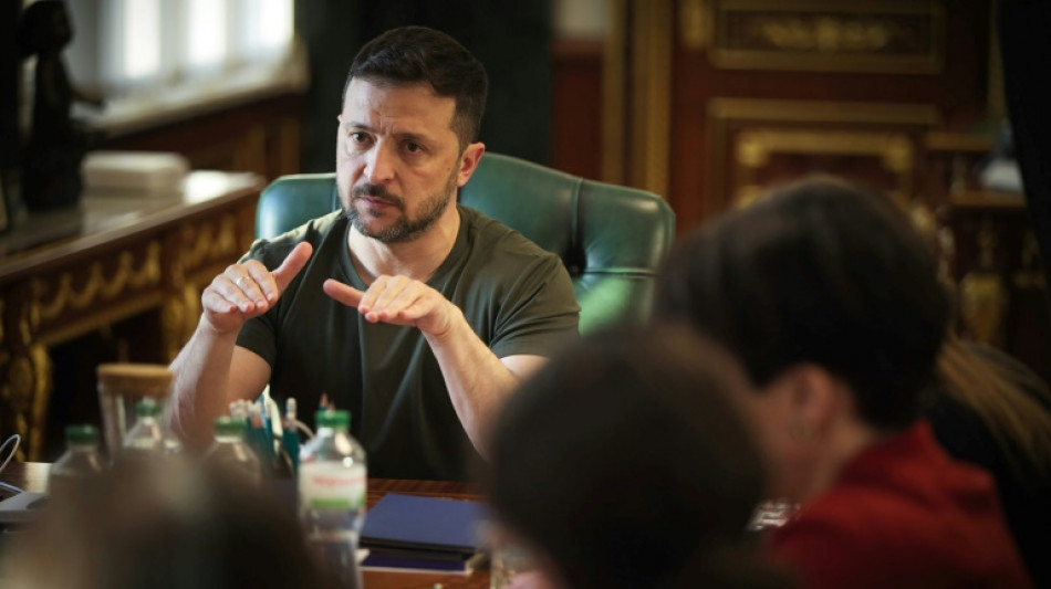 Selenskyj und Trump besprechen bei Telefonat mögliche Waffenruhe