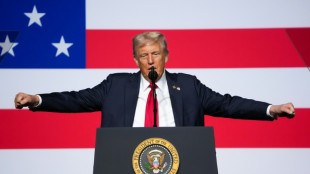 Trump stimmt Militärspitze auf "Krieg" im Inneren ein