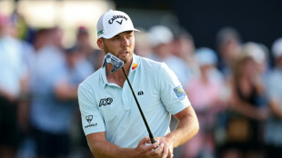 Burns grabs US Open lead with Scott and Spaun one back
