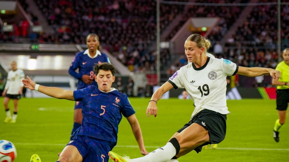 Bühl schießt DFB-Frauen zum Hinspiel-Sieg gegen Frankreich
