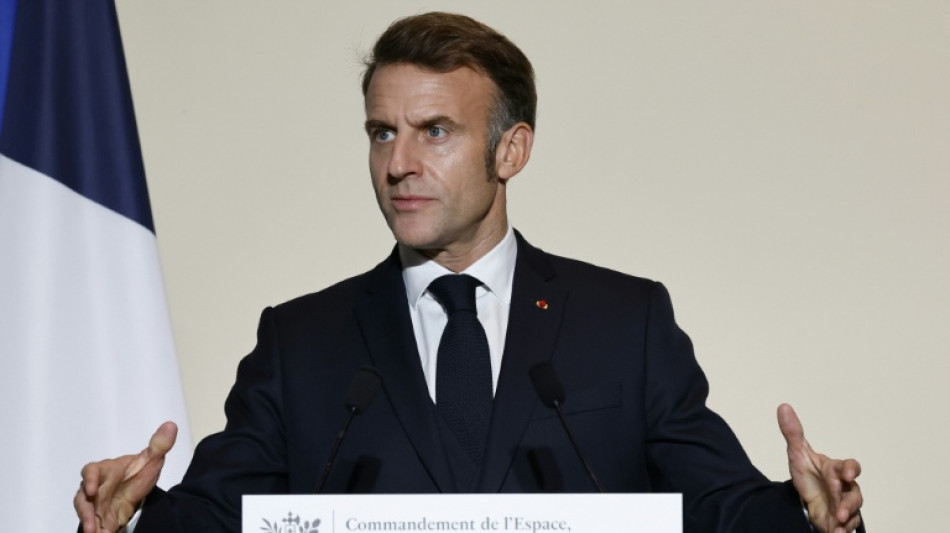 Macron anuncia un paquete adicional de 4.900 millones de dólares para reforzar el sector espacial
