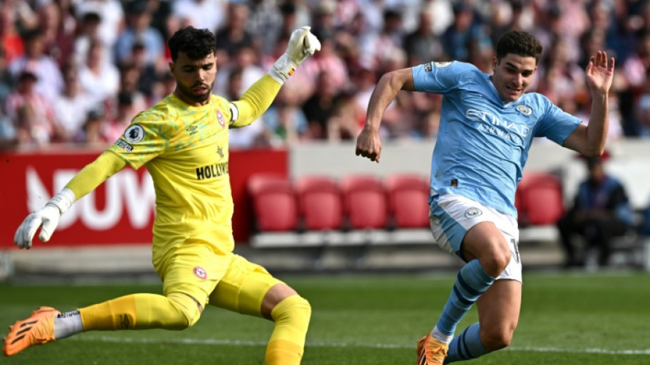Arsenal anuncia contrata&ccedil;&atilde;o do goleiro espanhol David Raya