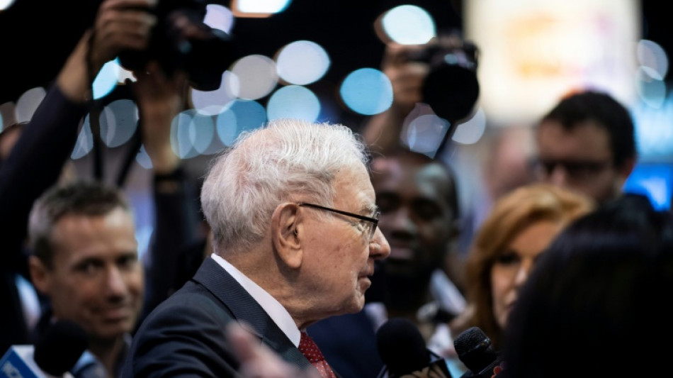 Warren Buffett se retira pero mantendr&aacute; sus acciones de Berkshire Hathaway