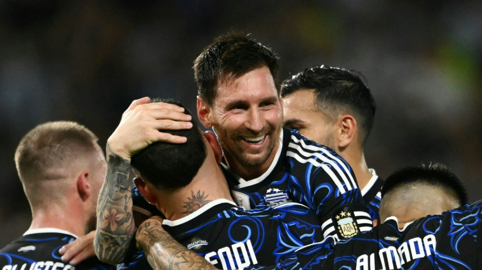 Brasilien siegt ohne Neymar - Messi trifft f&uuml;r Argentinien