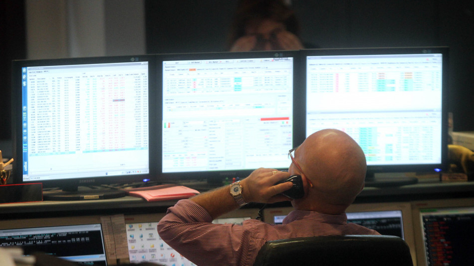 Lo spread Btp-Bund apre in forte calo a 116 punti base