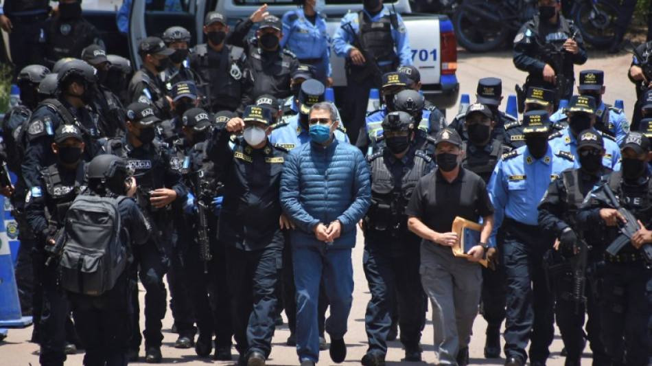 L'ex-pr&eacute;sident du Honduras Hernandez, narcotrafiquant graci&eacute; par Trump