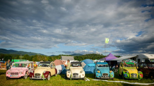 En Slovénie, ces fières "deux-chevaux" qui avalent la route à pas de tortue