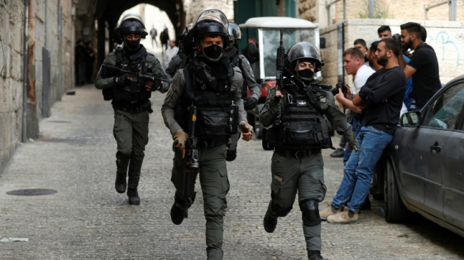 Diez heridos en disturbios en la Explanada de las Mezquitas en Jerusal&eacute;n