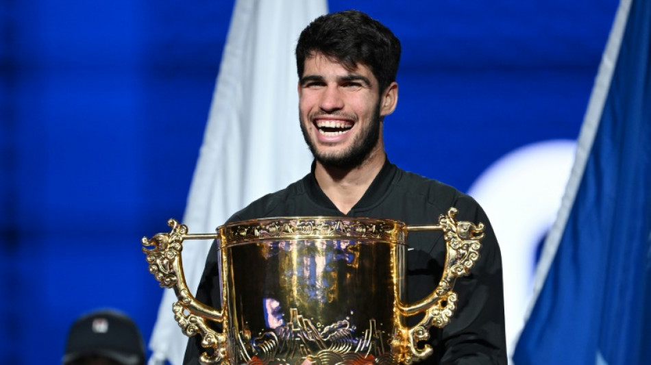 Alcaraz desbanca Sinner e &eacute; campe&atilde;o do ATP 500 de Pequim