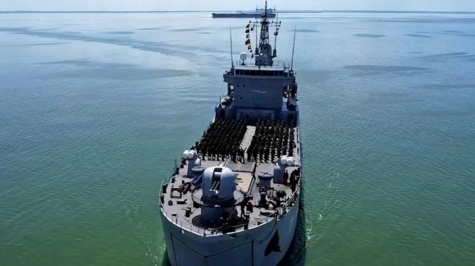 Venezuela condena 'incurs&atilde;o ilegal' de ca&ccedil;as dos EUA