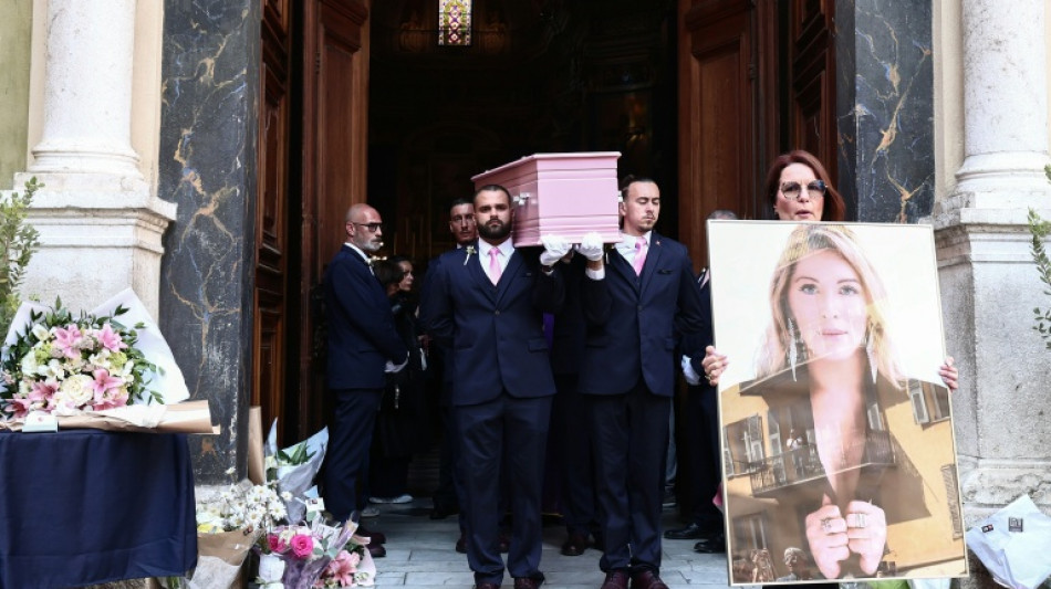 Alcool, drogue, s&eacute;datifs et mauvaise sant&eacute; &agrave; l'origine du d&eacute;c&egrave;s de Loana