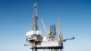 Petrolio cala del 2,7% su ipotesi accordo sul nucleare iraniano