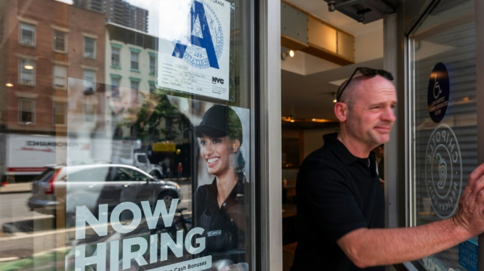 Wall Street stocks rise after positive jobs data