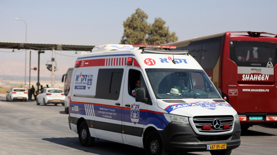 Media, uomini armati sparano contro una chiesa in Giordania, 7 morti