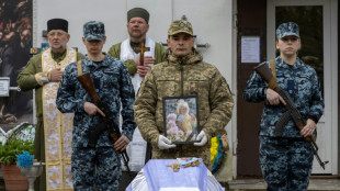 Ukraine: Ein Toter und 15 Verletzte bei russischen Angriffen vor Oster-Feuerpause