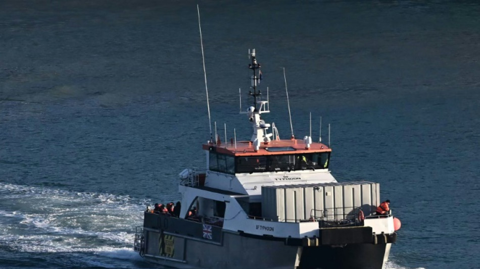 Des centaines de migrants continuent d'arriver sur les c&ocirc;tes anglaises, malgr&eacute; l'hiver qui approche