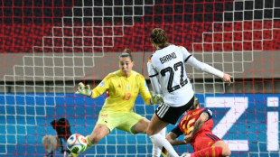 Coll saca con vida a Espa&ntilde;a de su visita a Alemania en la final de ida de la Nations femenina