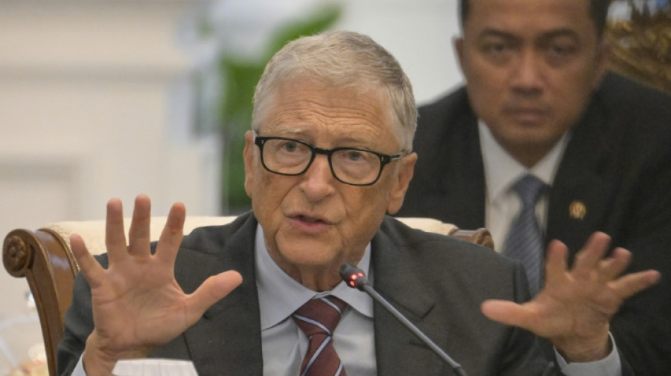 Bill Gates acelera donación de su fortuna y critica recortes de ayuda de EEUU