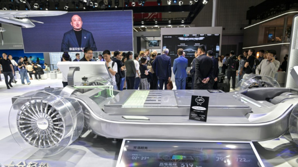 Gigante de baterías chinas CATL se estrena en la Bolsa de Hong Kong con subida del 16%