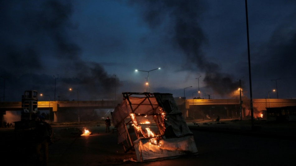 Au Kenya, liesse, col&egrave;re et lacrymog&egrave;nes pour l'&eacute;lection de Ruto