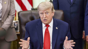 Trump, 'domani la firma dell'accordo con l'Iran'