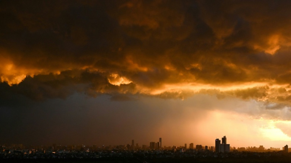 Mais de 60 pa&iacute;ses assinam tratado da ONU contra cibercrime criticado por grupos de direitos humanos