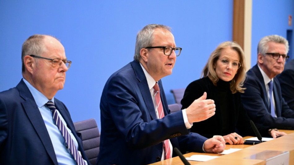 Initiative "handlungsfähiger Staat" fordert in 35 Maßnahmen umfassende Reformen