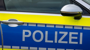 Nordrhein-Westfalen: 16-j&auml;hriger Autofahrer liefert sich Verfolgungsjagd mit Polizei