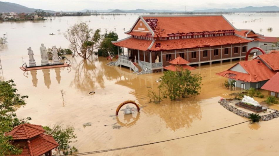 Long-lasting Typhoon Bualoi devastates Vietnam, killing 19