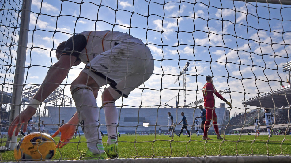 Calcio: in Serie B squalificati nove giocatori e due allenatori