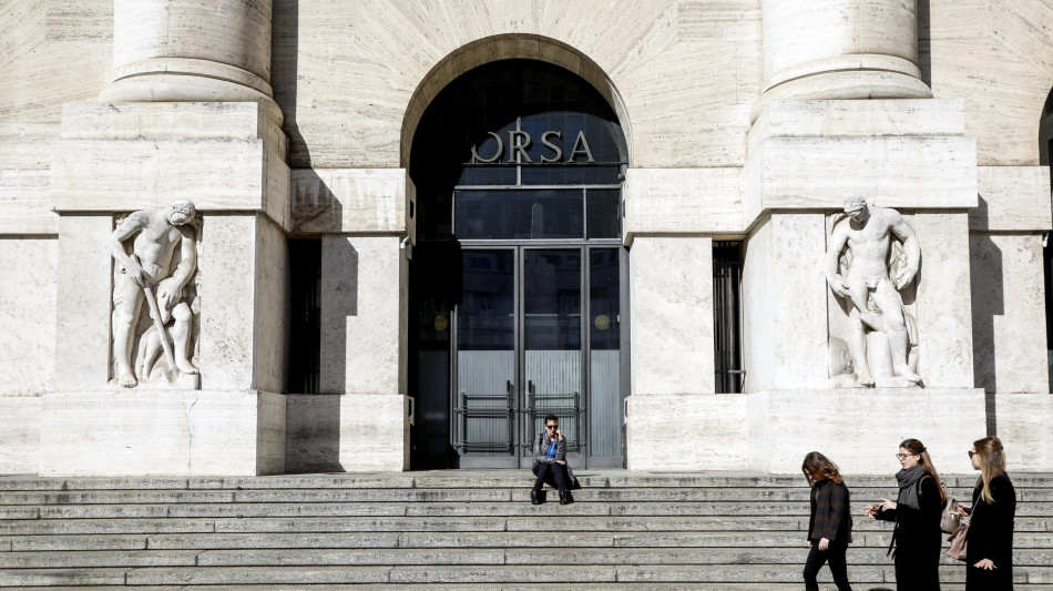 Borsa: Milano chiude in rialzo +0,9% con Prysmian