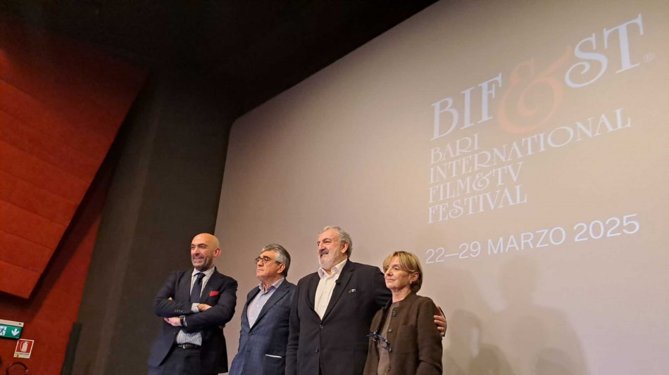 Chiude Bif&st di Bari , 'sale sempre piene e successo pubblico'