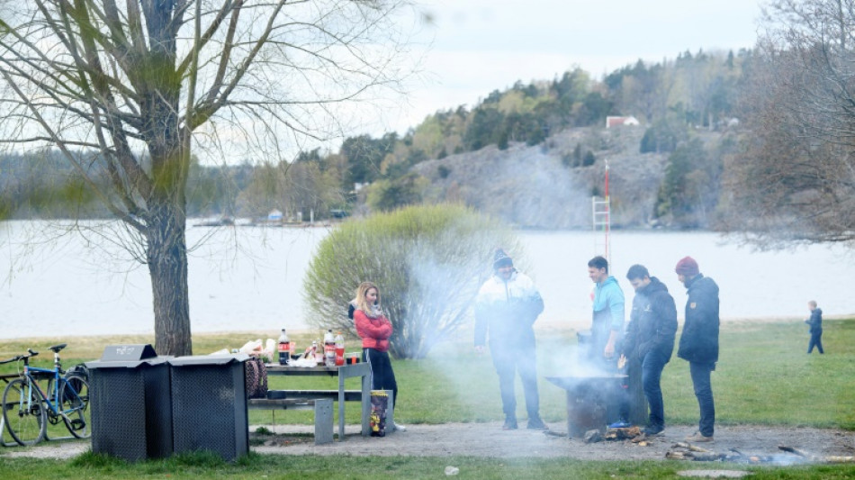 Stichflamme setzt 22-J&auml;hrigen beim Grillen in L&uuml;beck in Brand 