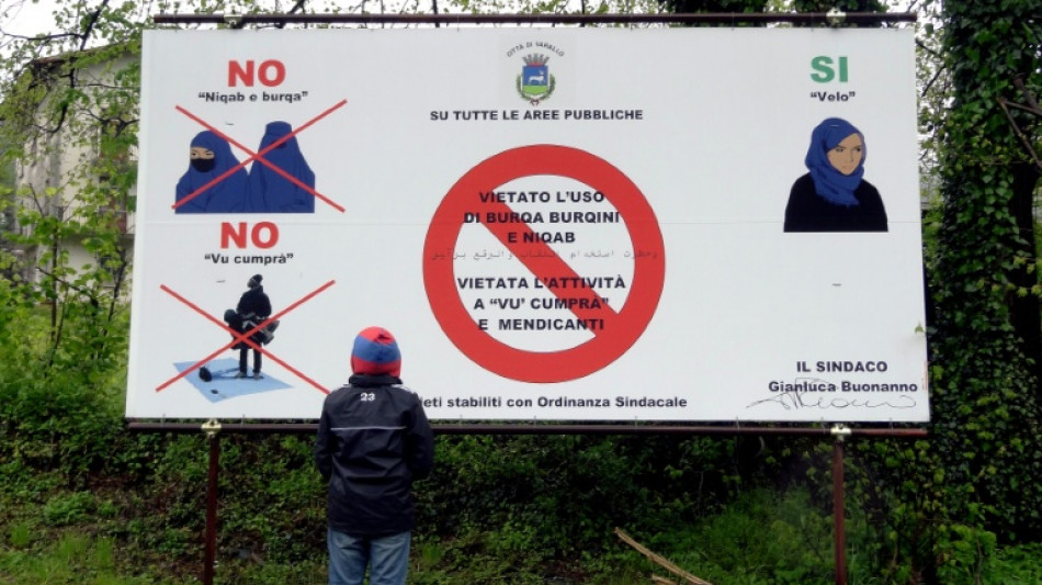 Italia proh&iacute;be burkas y niqabs en las escuelas y limita el n&uacute;mero de alumnos extranjeros por clase