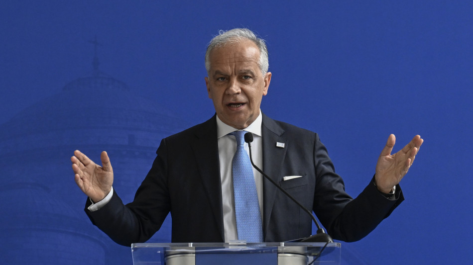 Piantedosi, decisi a ulteriori misure per incolumità agenti