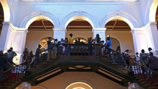 Demonstranten finden in Palast von Sri Lankas Pr&auml;sidenten jede Menge Bargeld