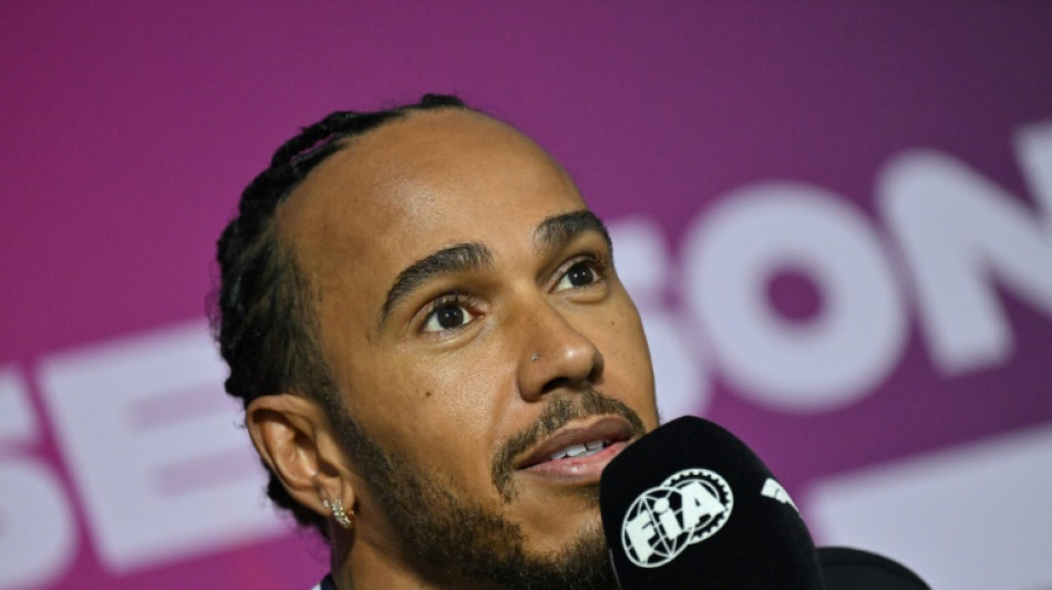 Hamilton diz que quer 'come&ccedil;ar novo cap&iacute;tulo' com a Ferrari em 2025