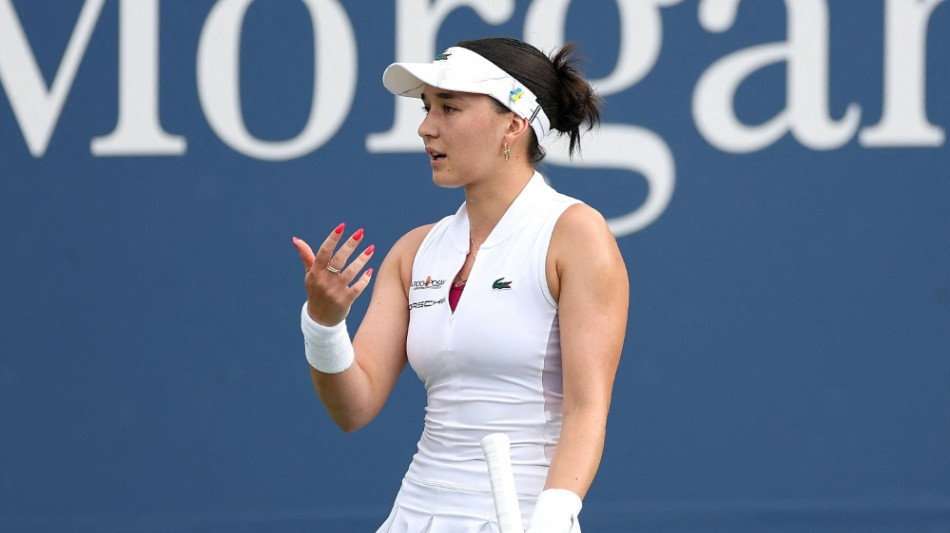 "Auf die Schnauze bekommen": Lys ohne Chance gegen Andrejewa
