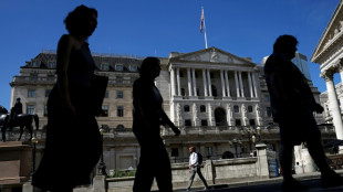 Britische Zentralbank erh&ouml;ht Leitzins weiter und verk&uuml;ndet beginnende Rezession