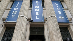 La derecha celebra y la izquierda se indigna en EEUU tras el despido de humorista televisivo