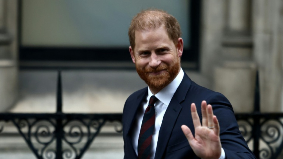 Tr&egrave;s &eacute;mu au tribunal, le prince Harry accuse les tablo&iuml;ds d'avoir rendu la vie de Meghan "infernale"