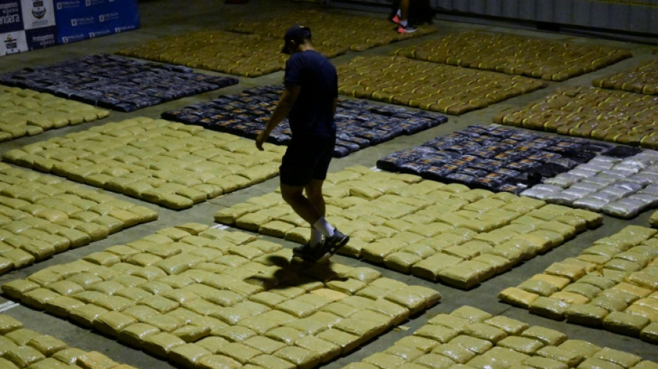 Col&ocirc;mbia interrompe compra de armas dos EUA ap&oacute;s fim da certifica&ccedil;&atilde;o como aliada no combate &agrave;s drogas