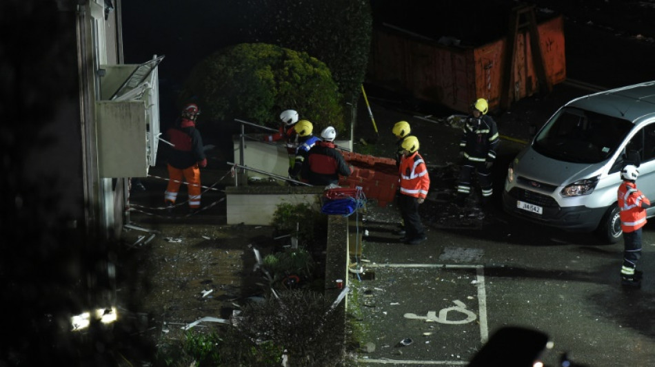 Explosion &agrave; Jersey: au moins 5 morts, pas de survivants selon les secouristes