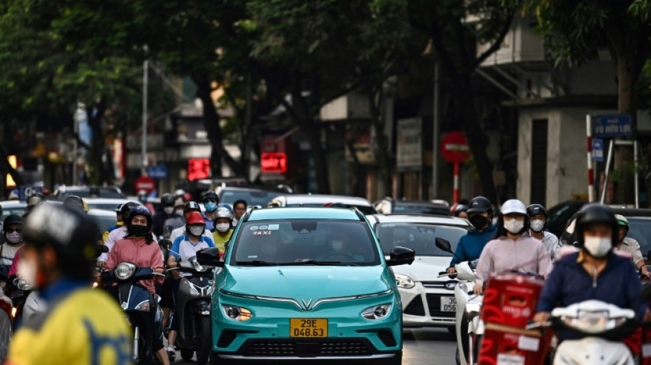 Vietnam: le constructeur automobile VinFast, une ambition mondiale mais des difficult&eacute;s locales